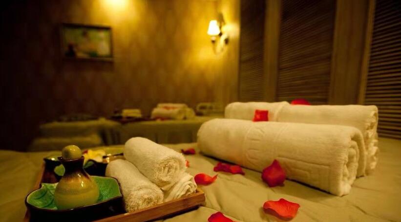 上海长宁高端水疗spa会馆就这样带着清风月静抚慰了光阴悲喜